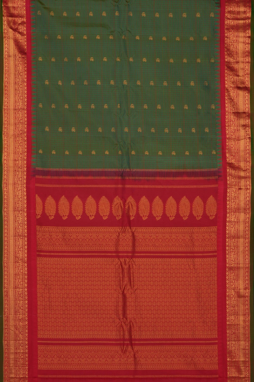 Image of Green Gadwal Silk Kattam Saree