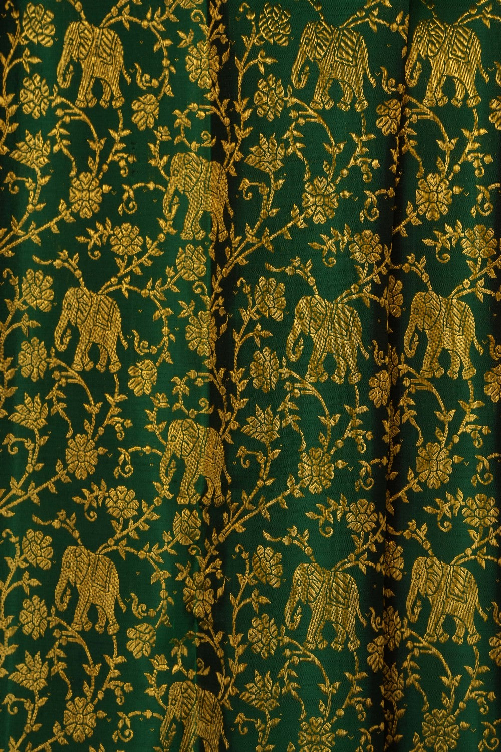 Image of Bottle-Green Kanchipattu Brocade Saree