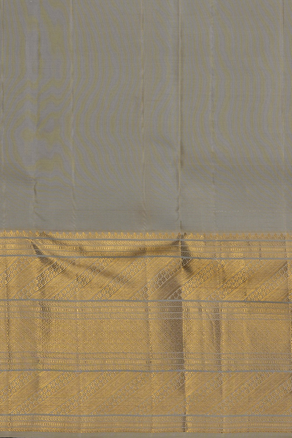 Image of Off-White Kanchipattu Brocade Saree