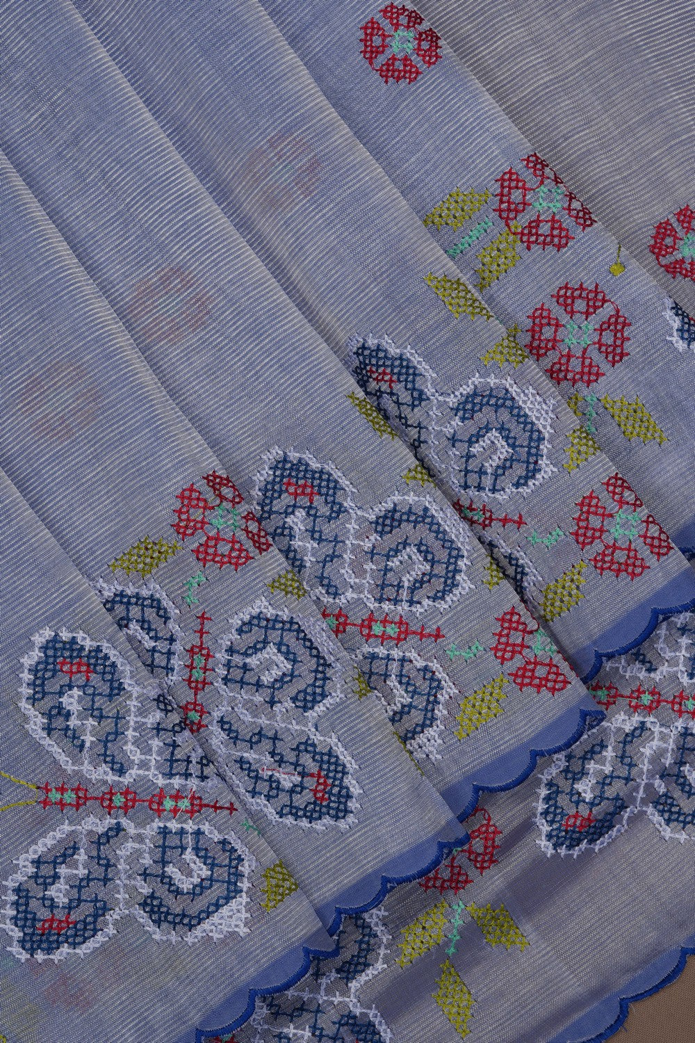 Image of Kasuti Embroidery Mangalgiri Silk Saree