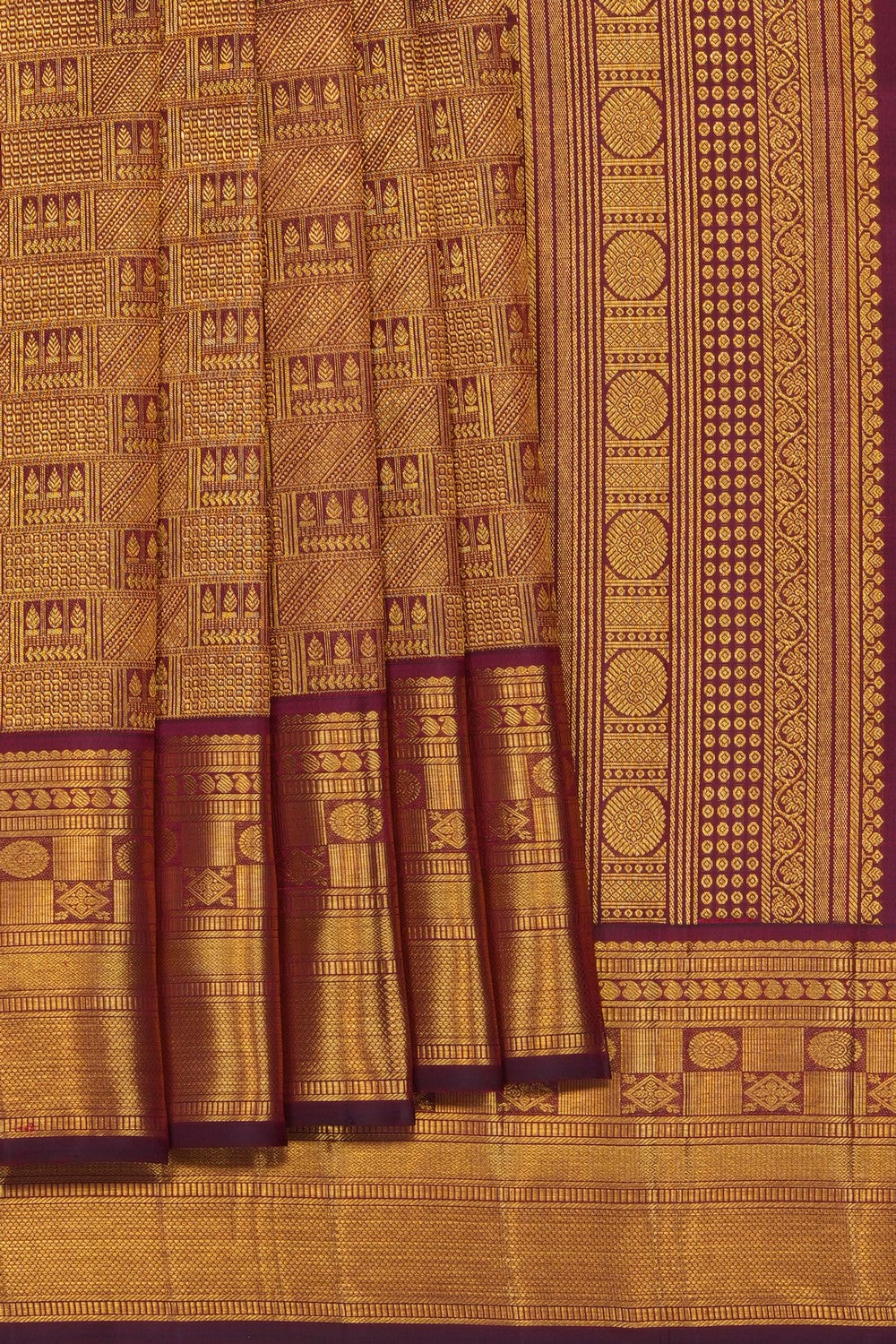 Image of Maroon Kanchipattu Brocade Saree