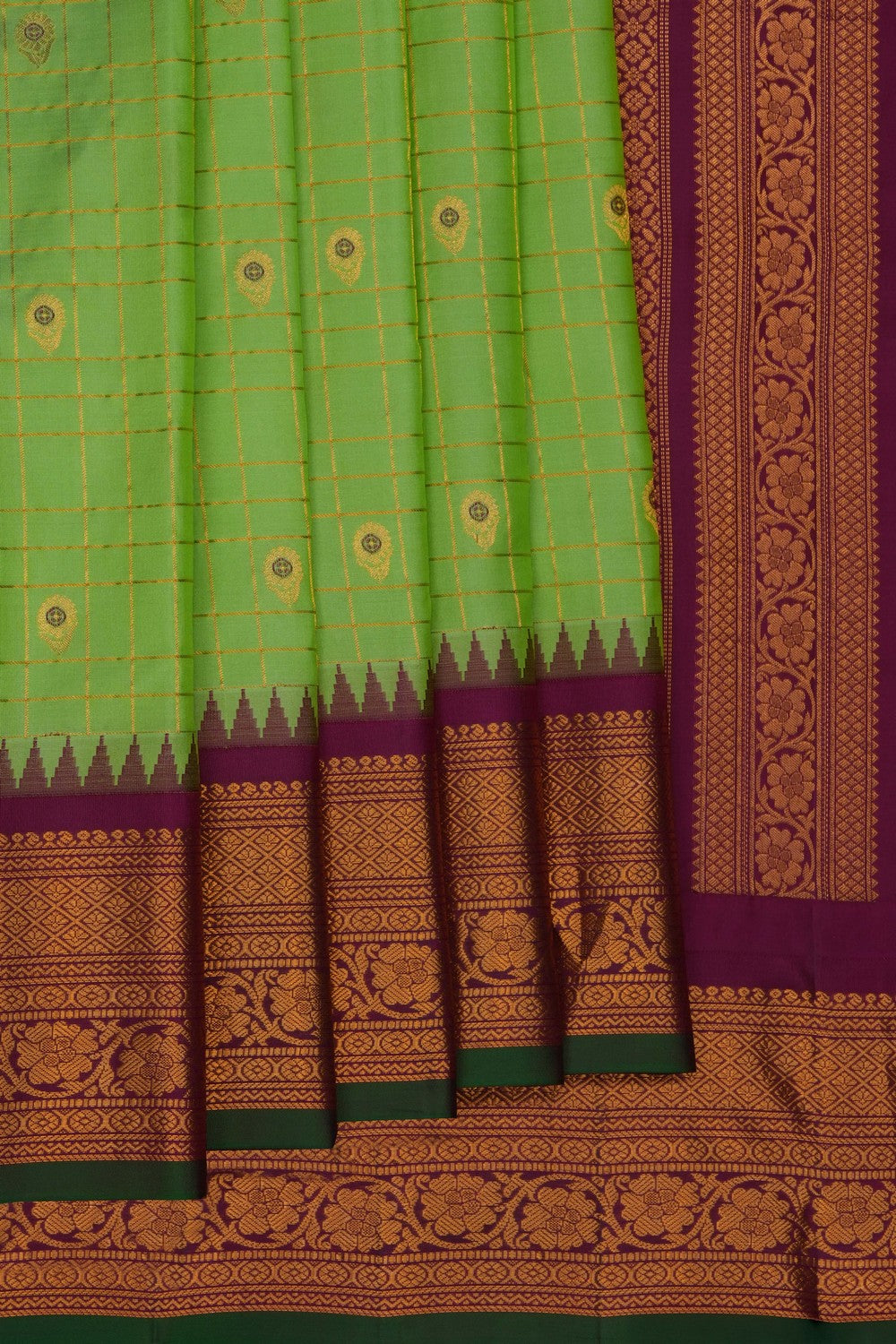 Image of Green Gadwal Silk Kattam Saree