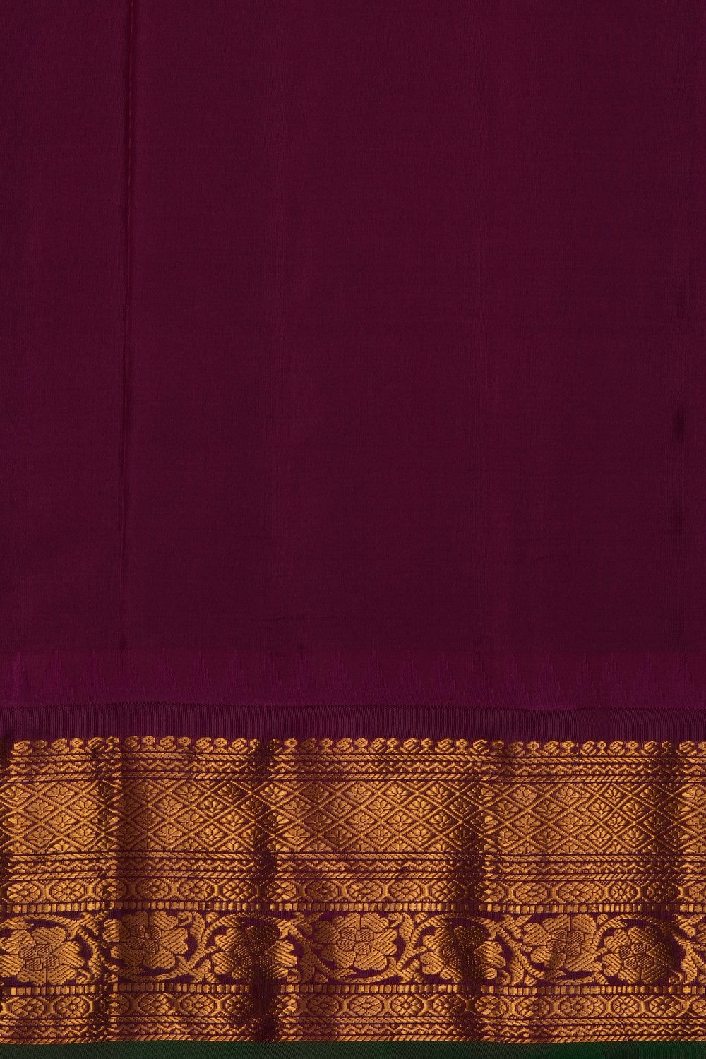 Image of Green Gadwal Silk Kattam Saree
