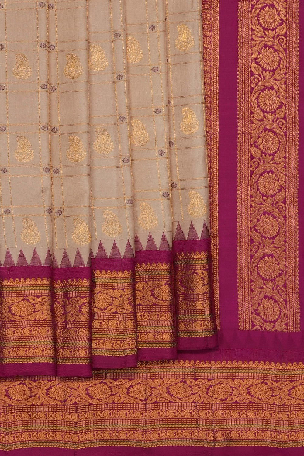 Image of Off-White Gadwal Silk Kattam Saree