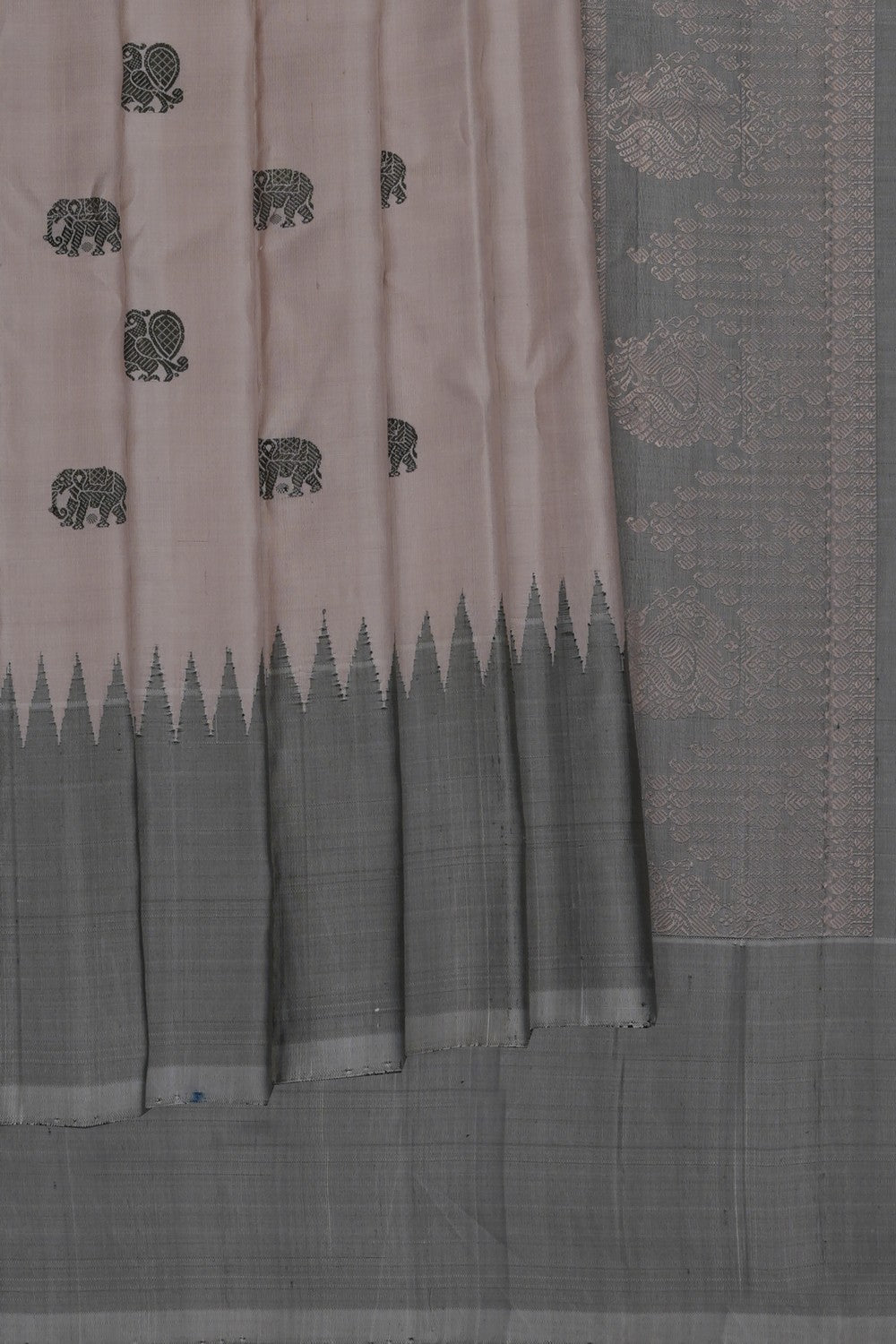 Image of Off-White Gadwal Silk Saree