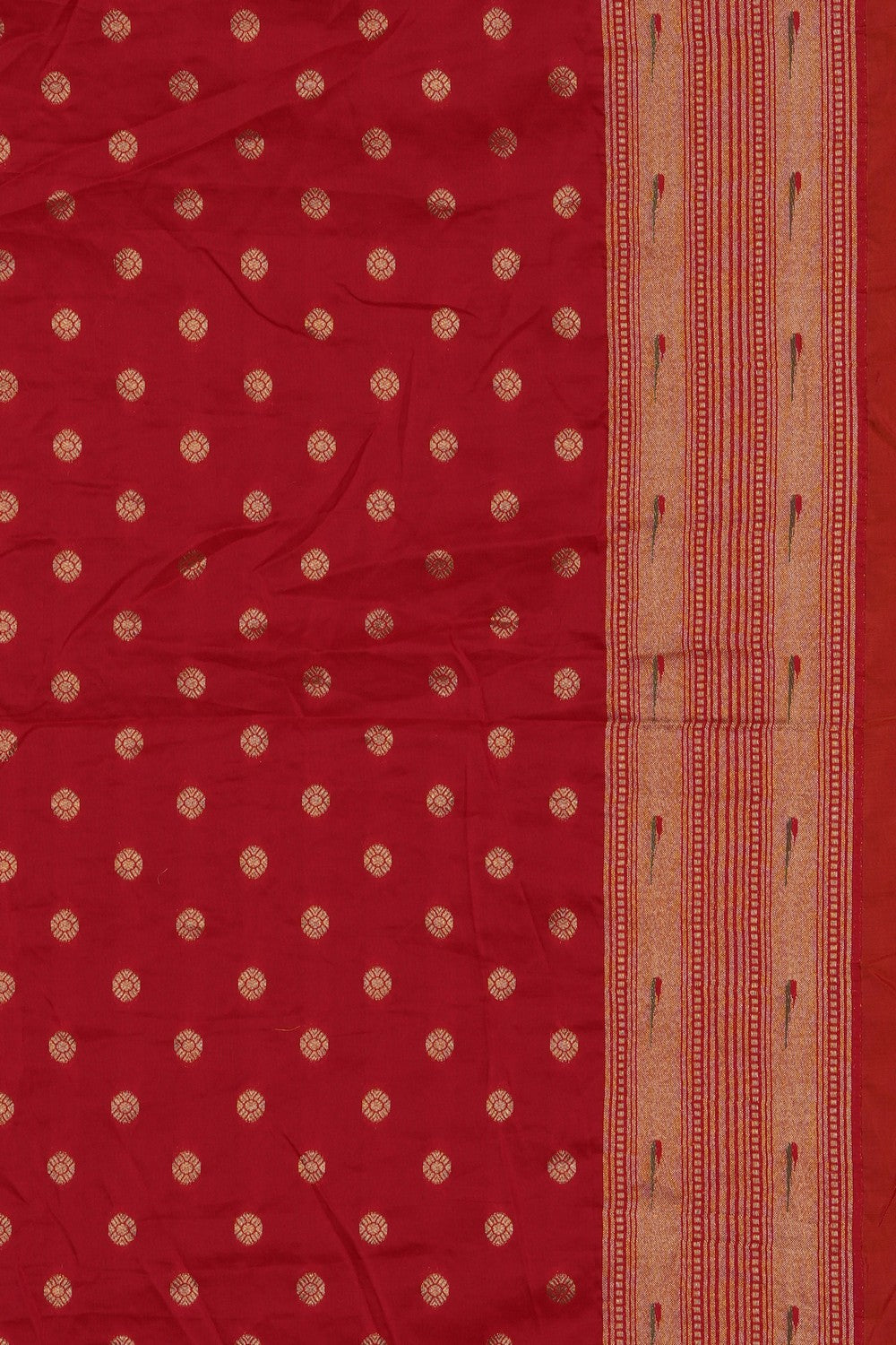 Image of This exquisite Fusion Bandhani Paithani Saree