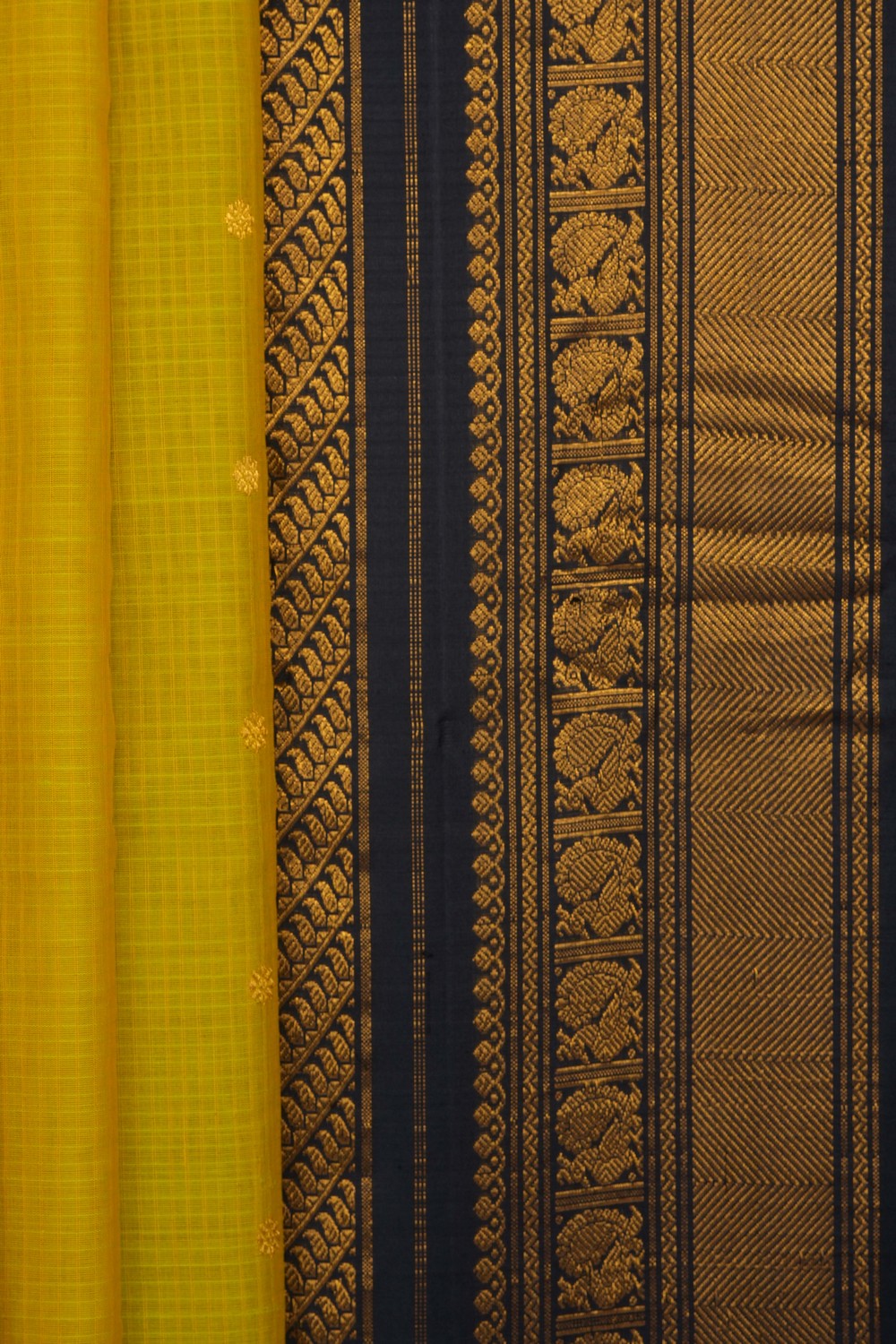Image of Spring Yellow Gadwal Silk Cotton Saree