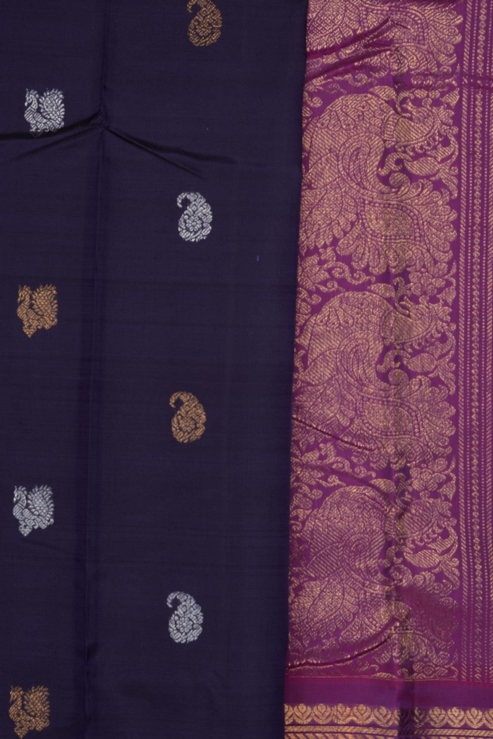 Image of Violet Gadwal Silk Saree