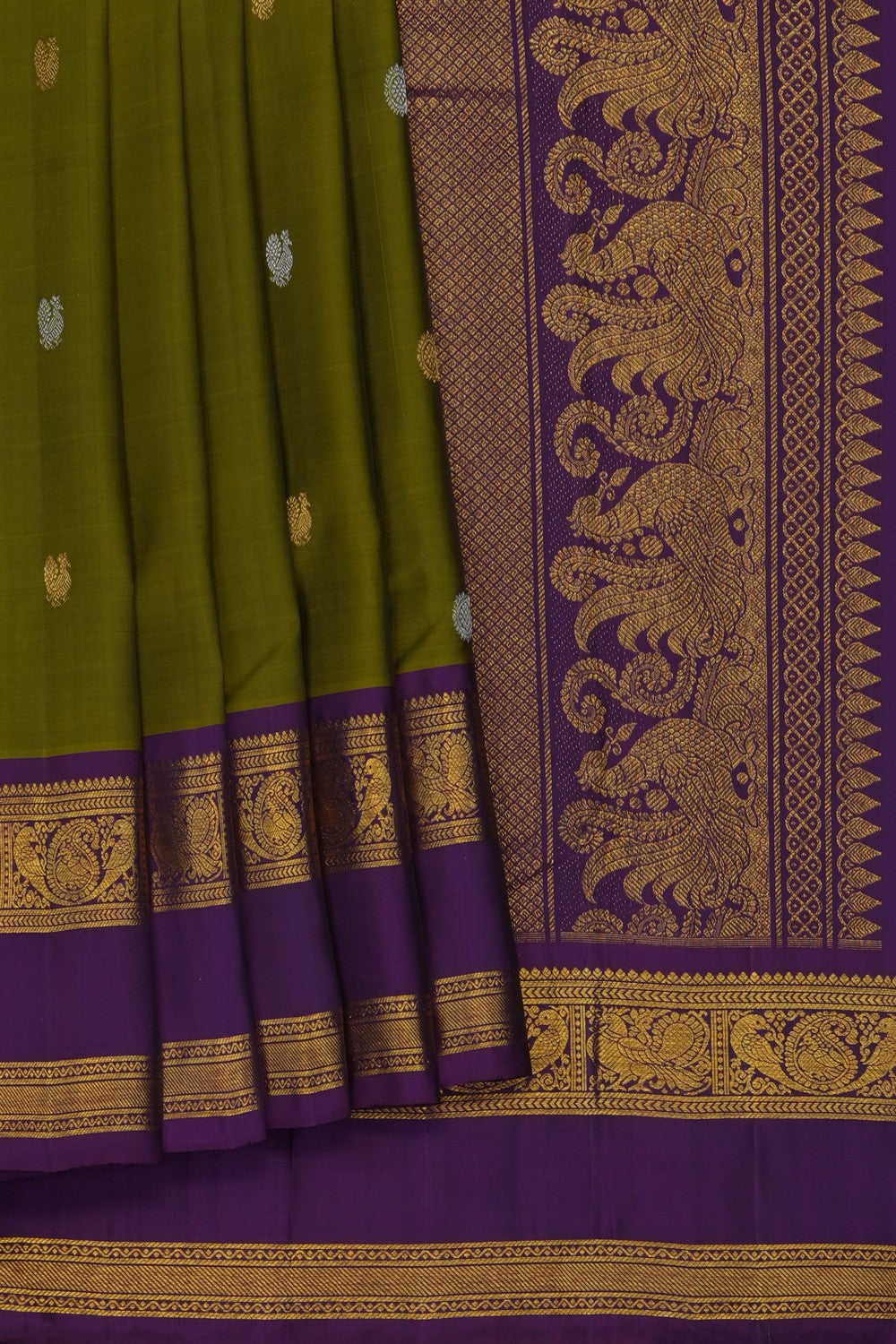 Image of Green Gadwal Silk Saree