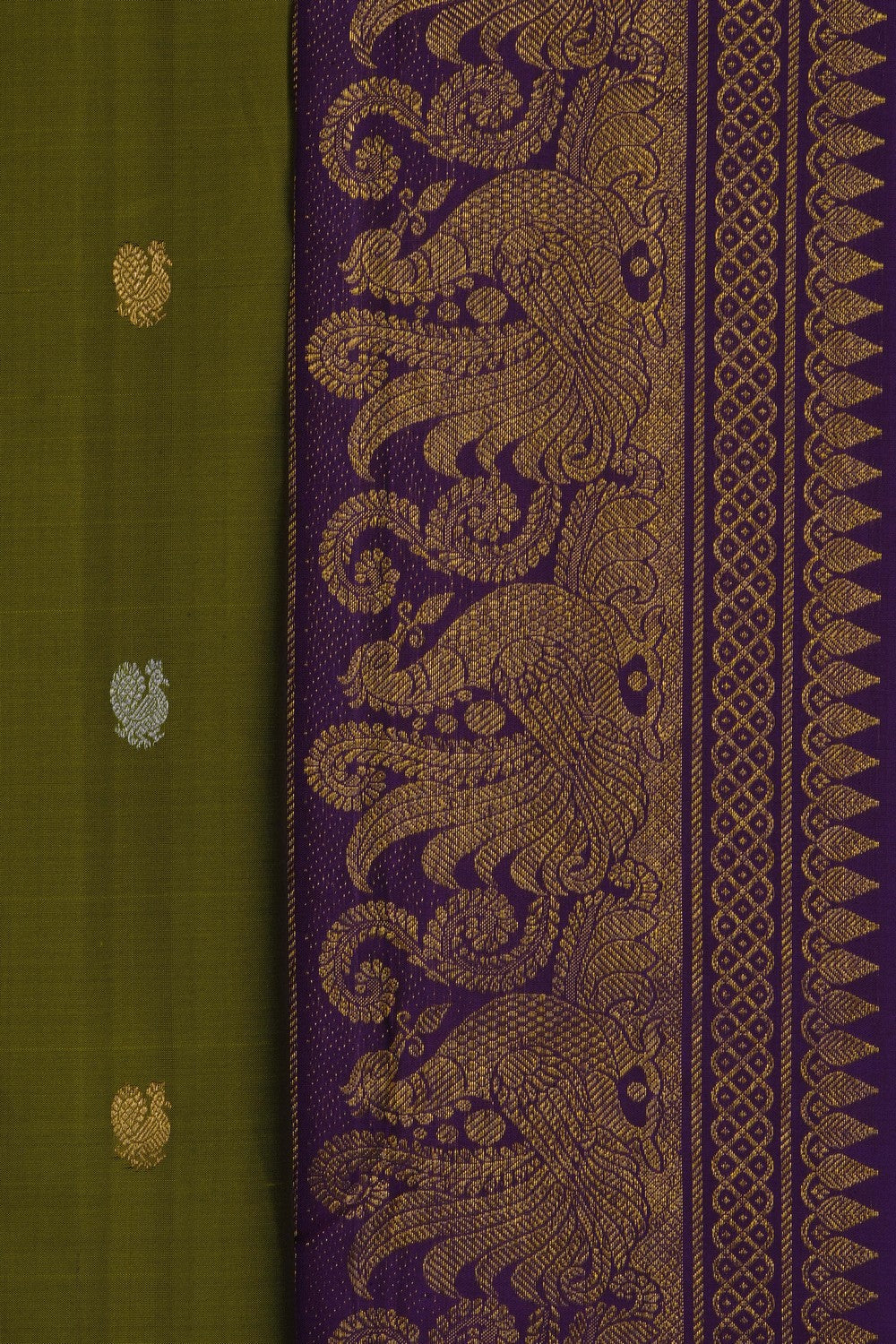 Image of Green Gadwal Silk Saree