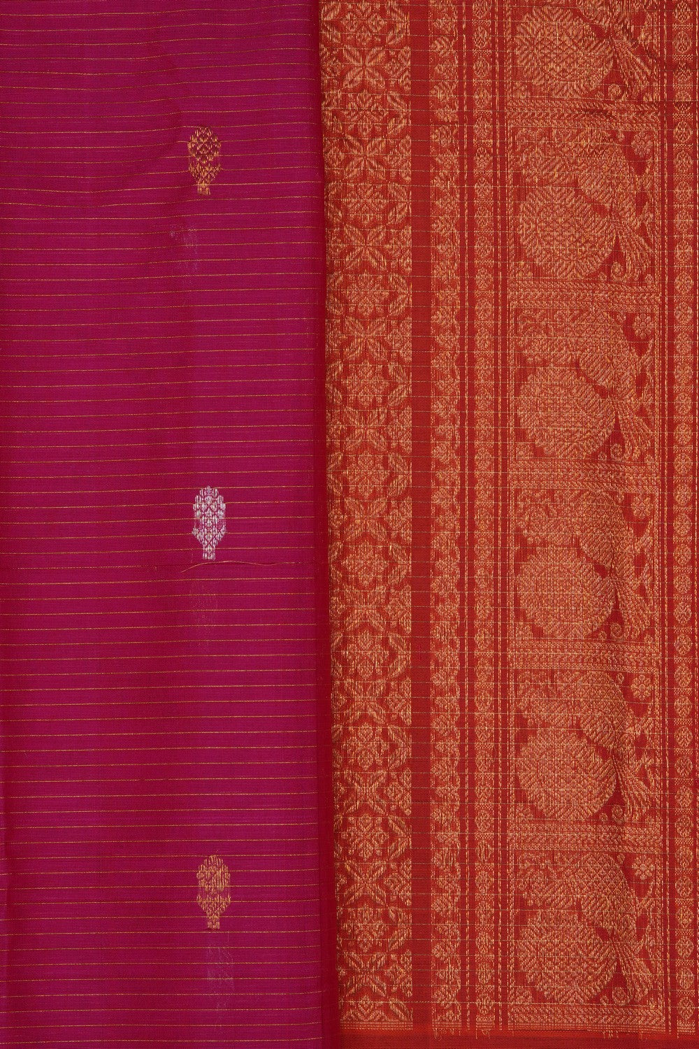 Image of Magenta Gadwal Silk Cotton Saree