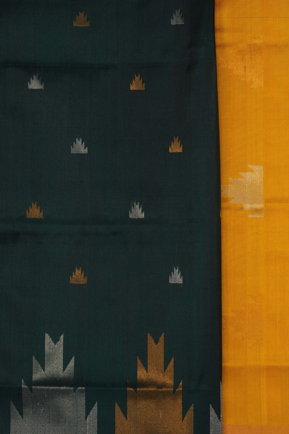 Image of Green Uppada Silk Saree