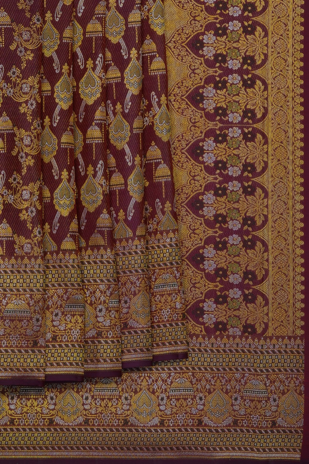 Image of maroon-vintage-kanchipattu-brocade-saree-p-18940789
