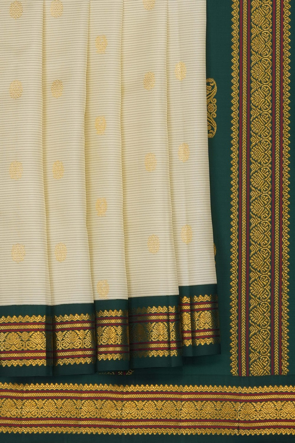Image of Kanchipattu Stripes Pattern Saree