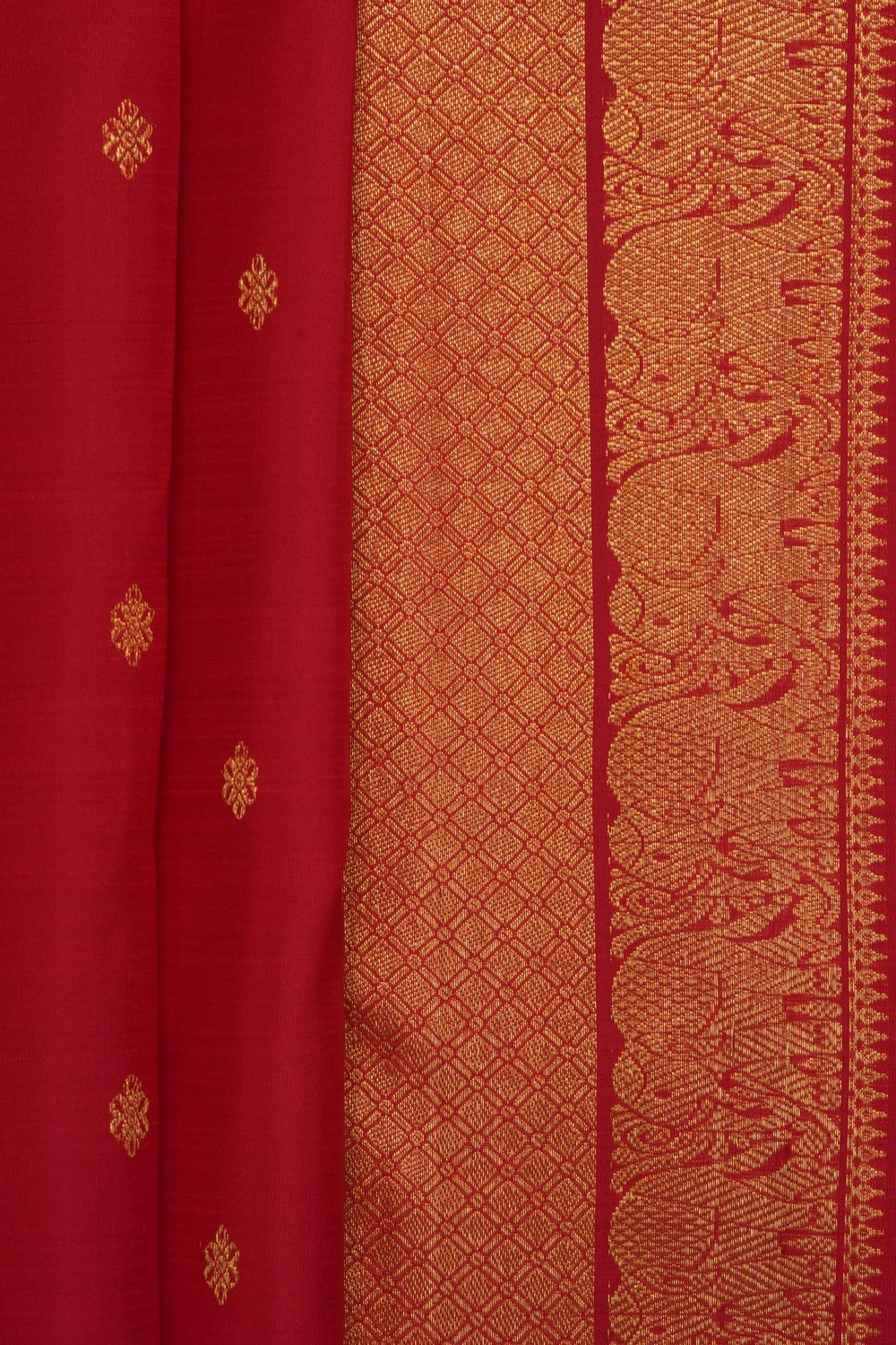 Image of Red Kanchipattu Saree