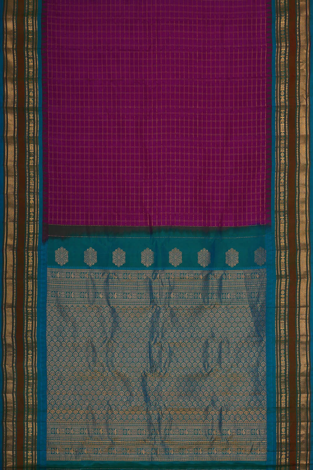 Gadwal Silk Magenta Saree