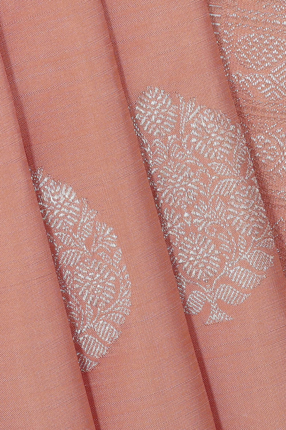 Kanchipattu Light Peach Brocade Saree