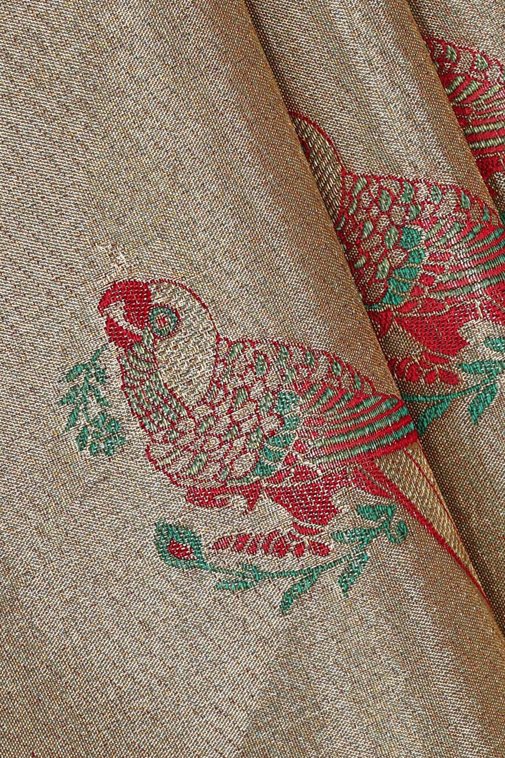 Kanchipattu Gold Tissue Brocade Saree