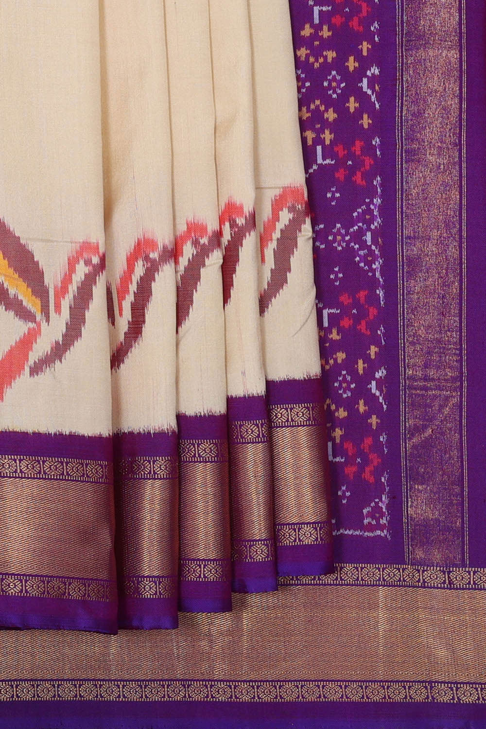 Pochampally Ikat Silk Cream Saree