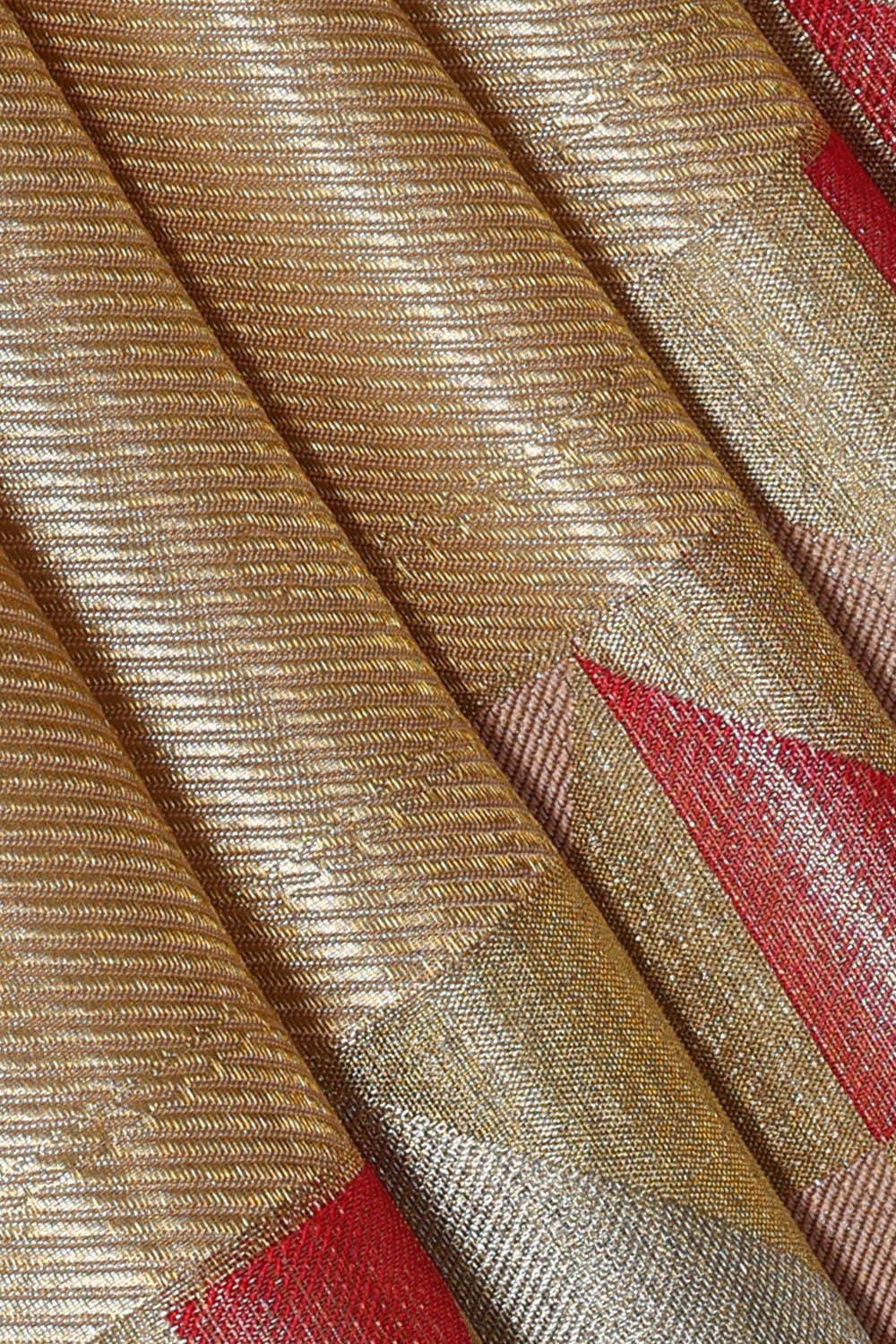 Kanchipattu Gold Tissue Brocade Saree