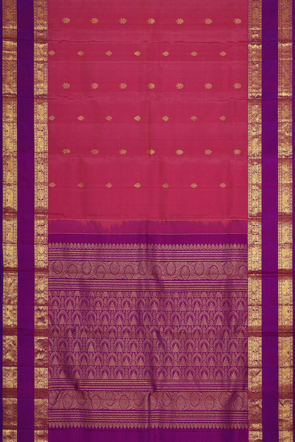 Kanchipattu Reddish Pink Brocade Saree