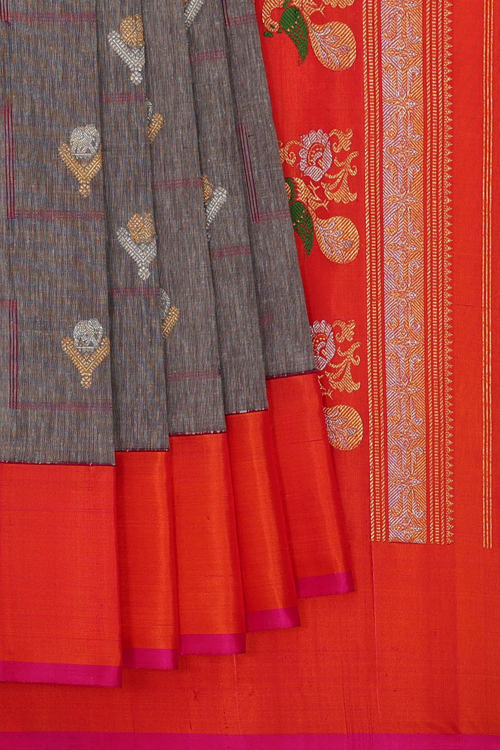 Gadwal Silk Grey Jute Saree