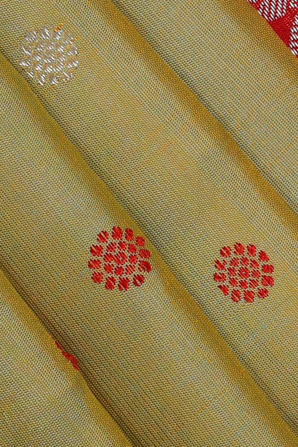 Gadwal Silk Yellowish Green Saree