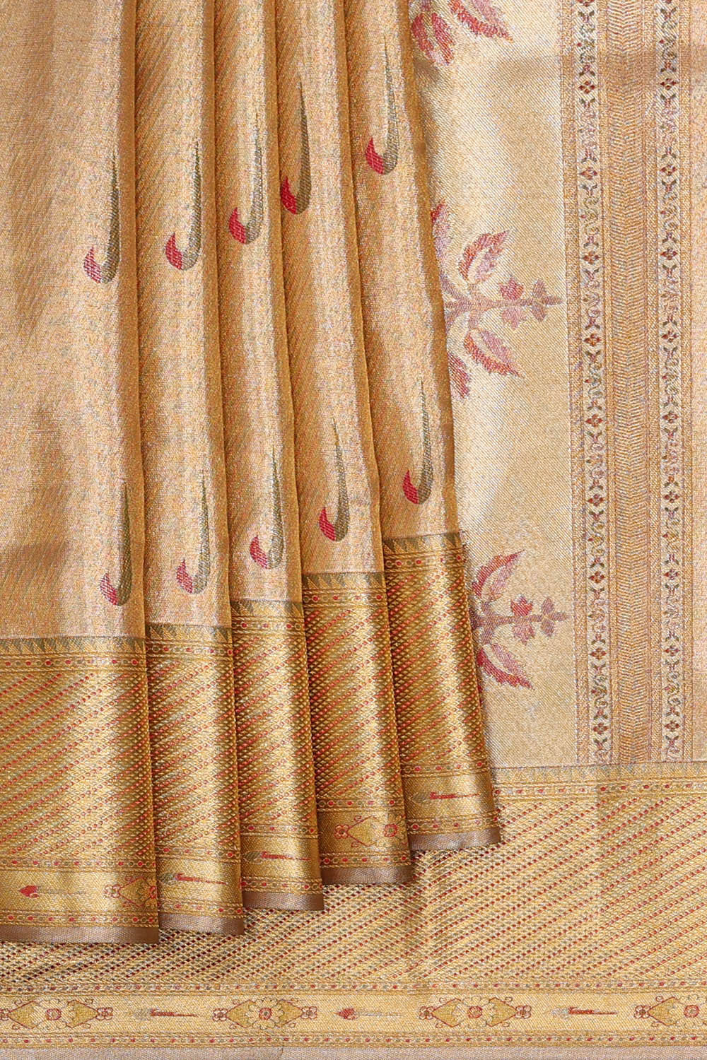 Kanchipattu Gold Tissue Brocade Saree