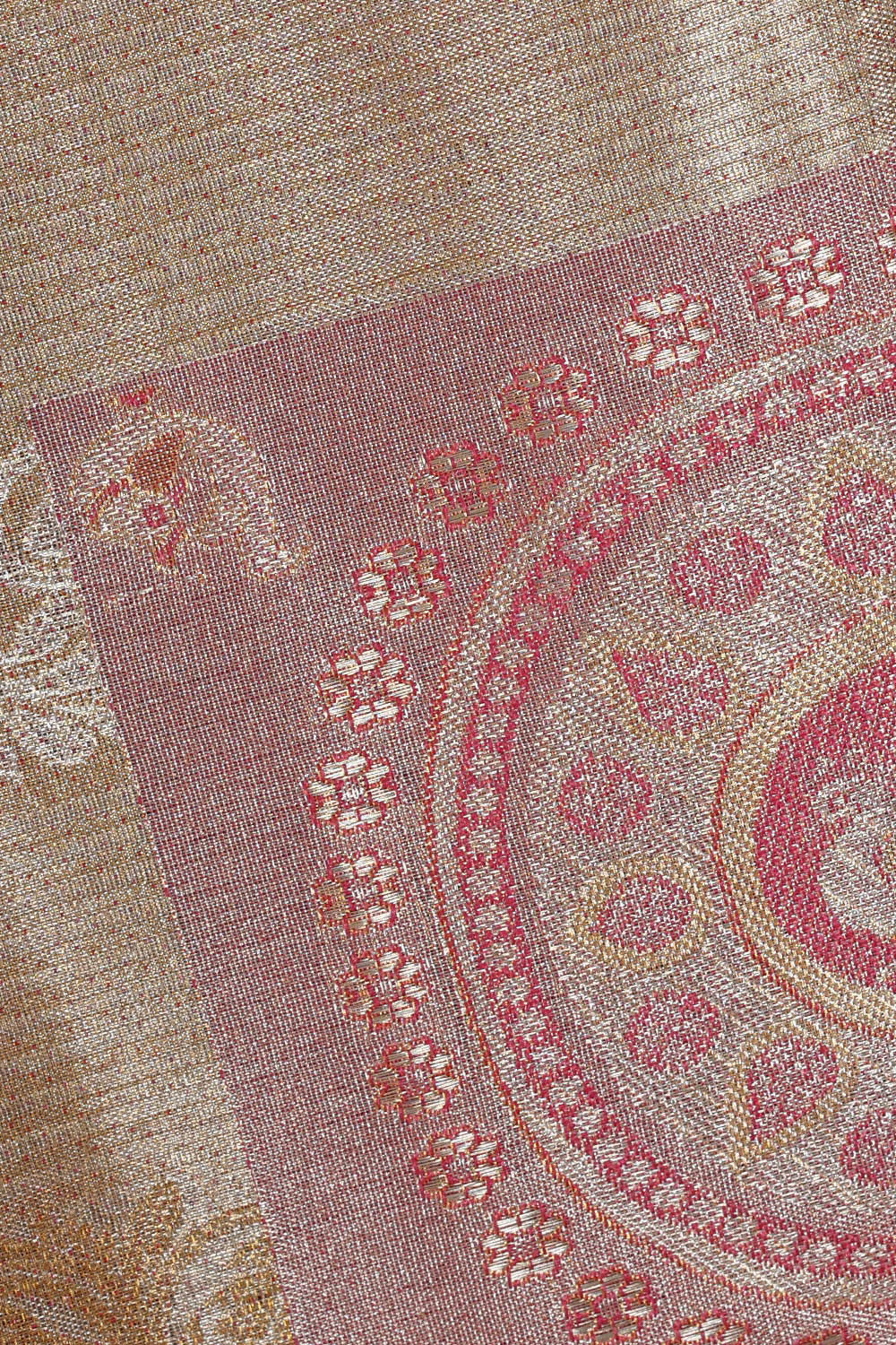 Kanchipattu Gold Tissue Brocade Saree
