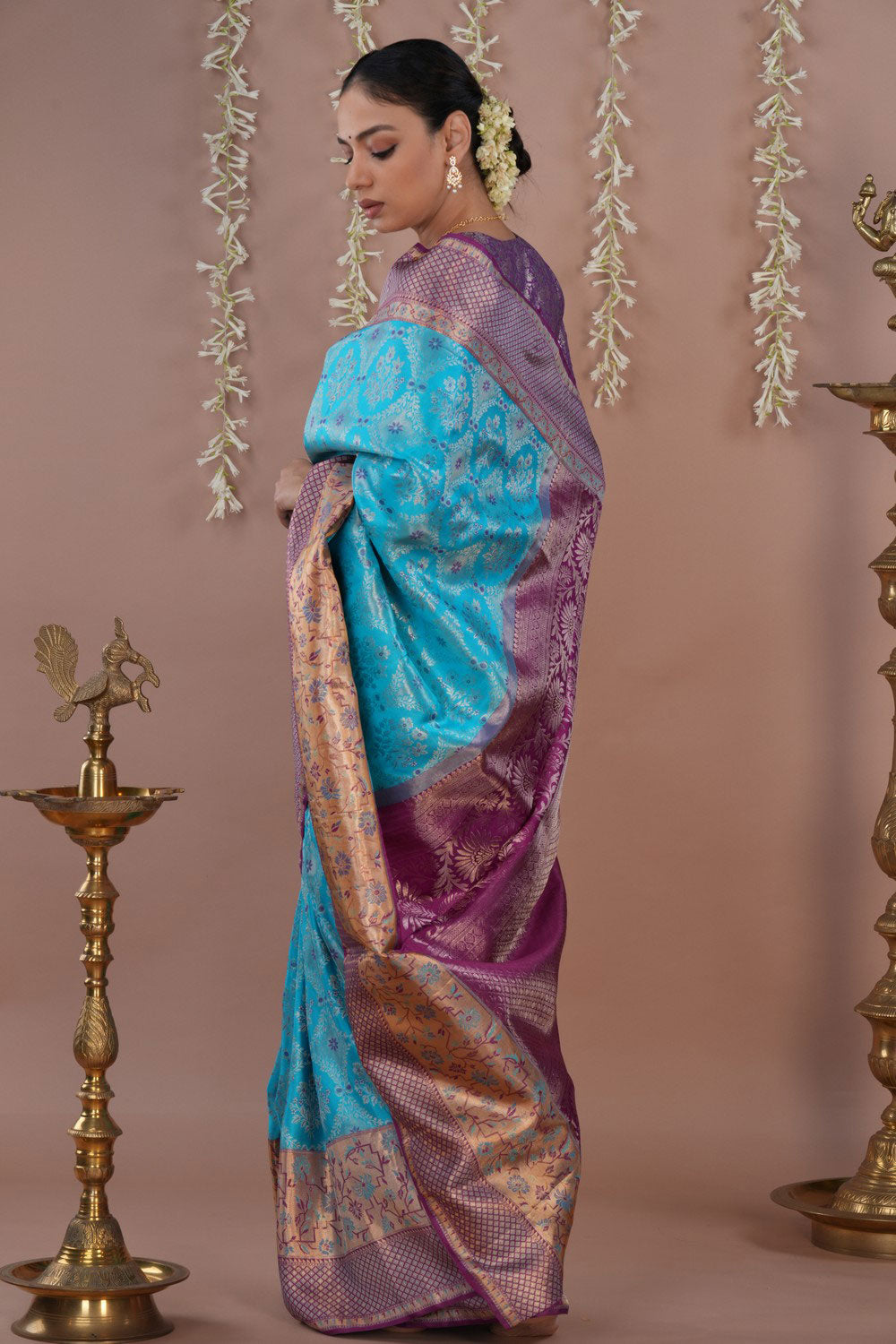 Kanchipattu Sky Blue Brocade Saree