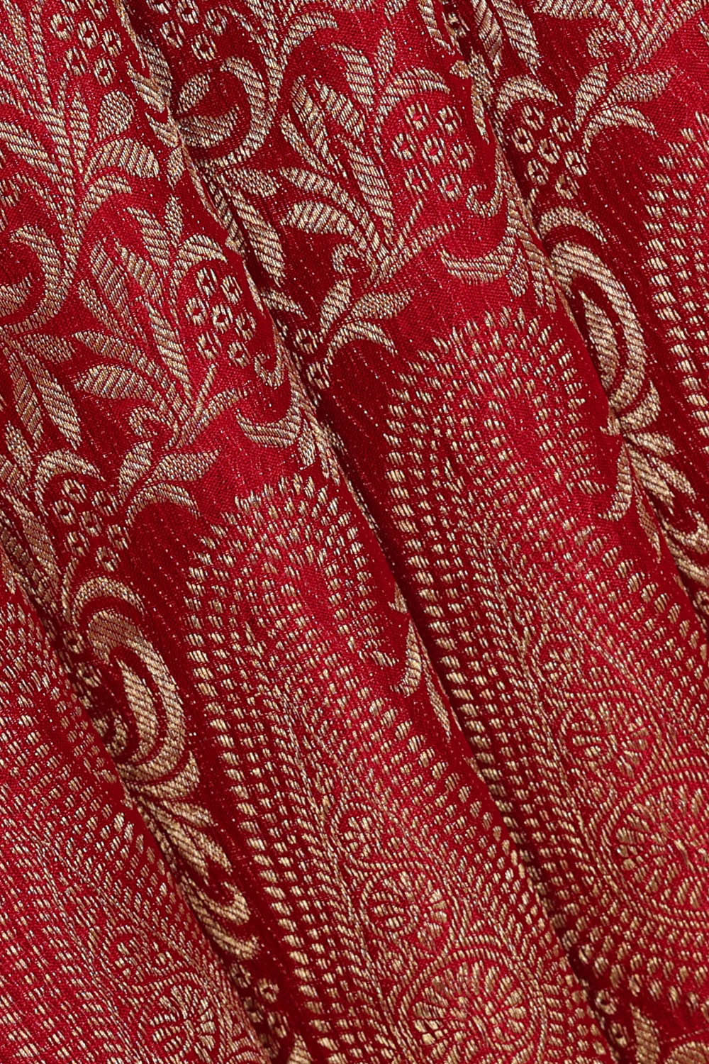 Binny Crepe Red Saree
