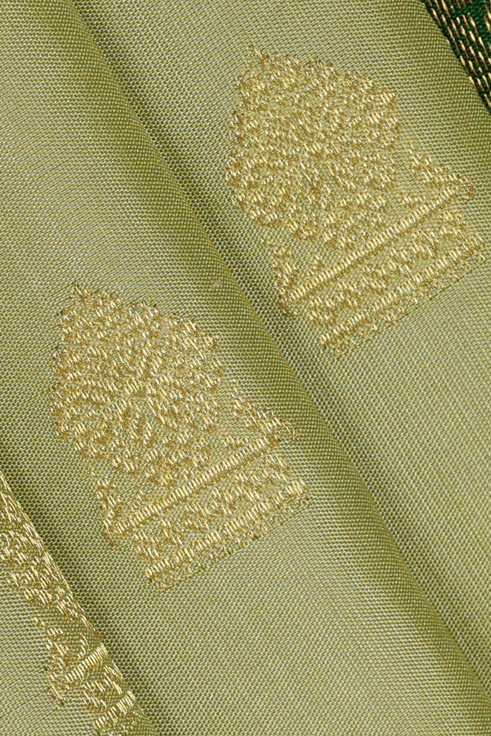Image of Gadwal Silk Light Pista Green Saree