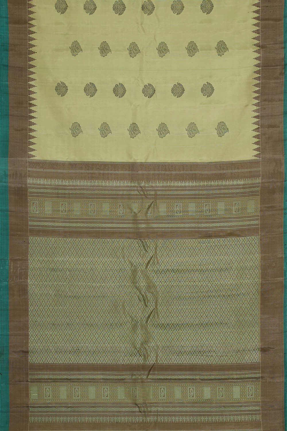 Gadwal Silk Cream Yellow Saree