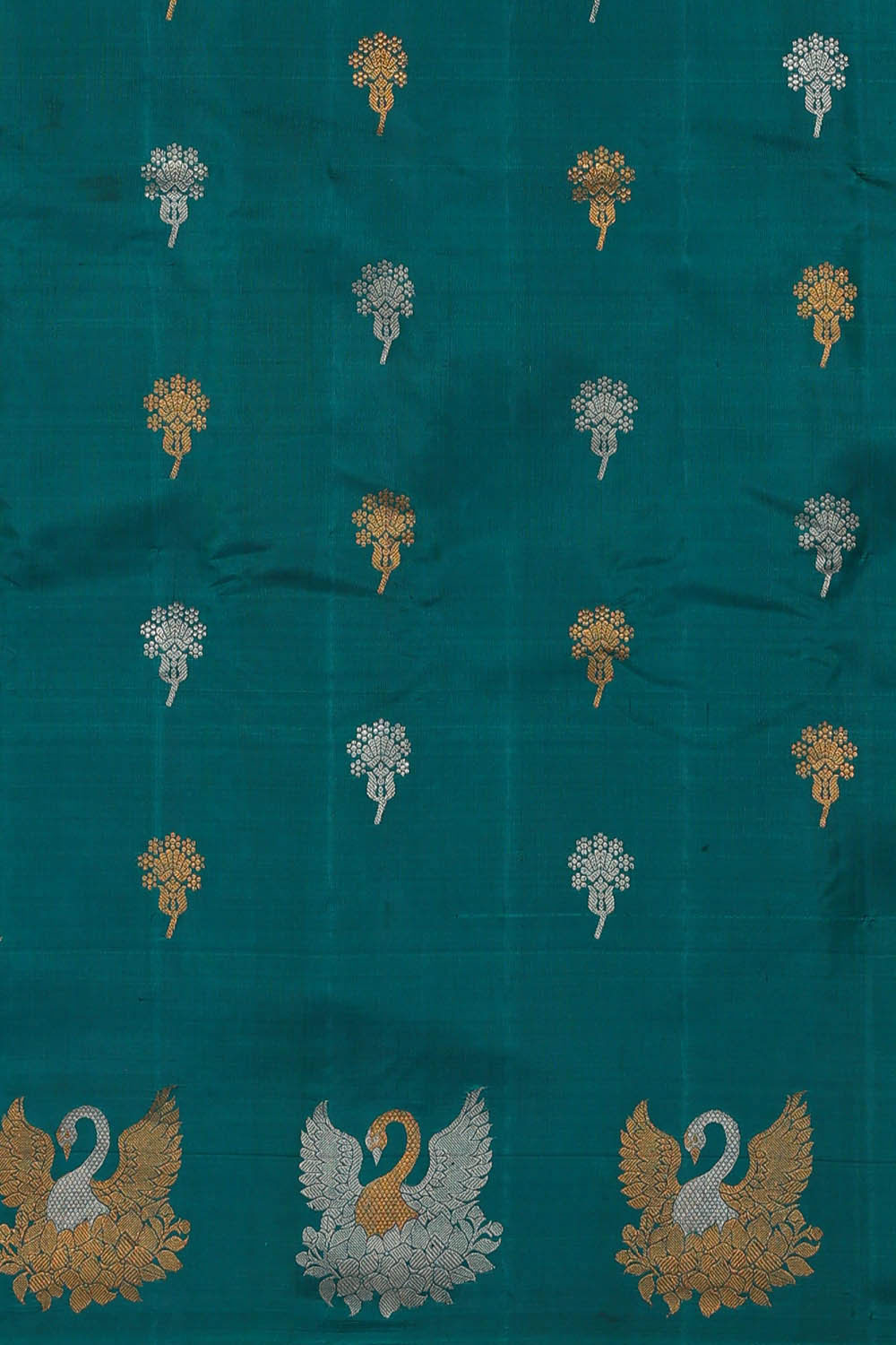 Gadwal Silk Peach Saree