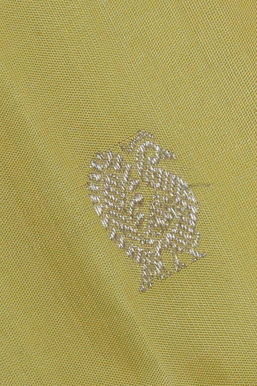 Image of Gadwal Silk Light Yellow Saree