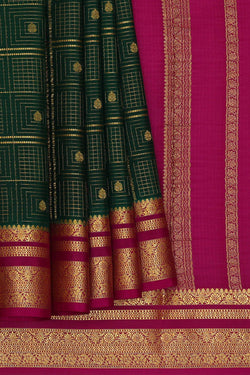 Image of Binny Crepe Bottle Green Saree