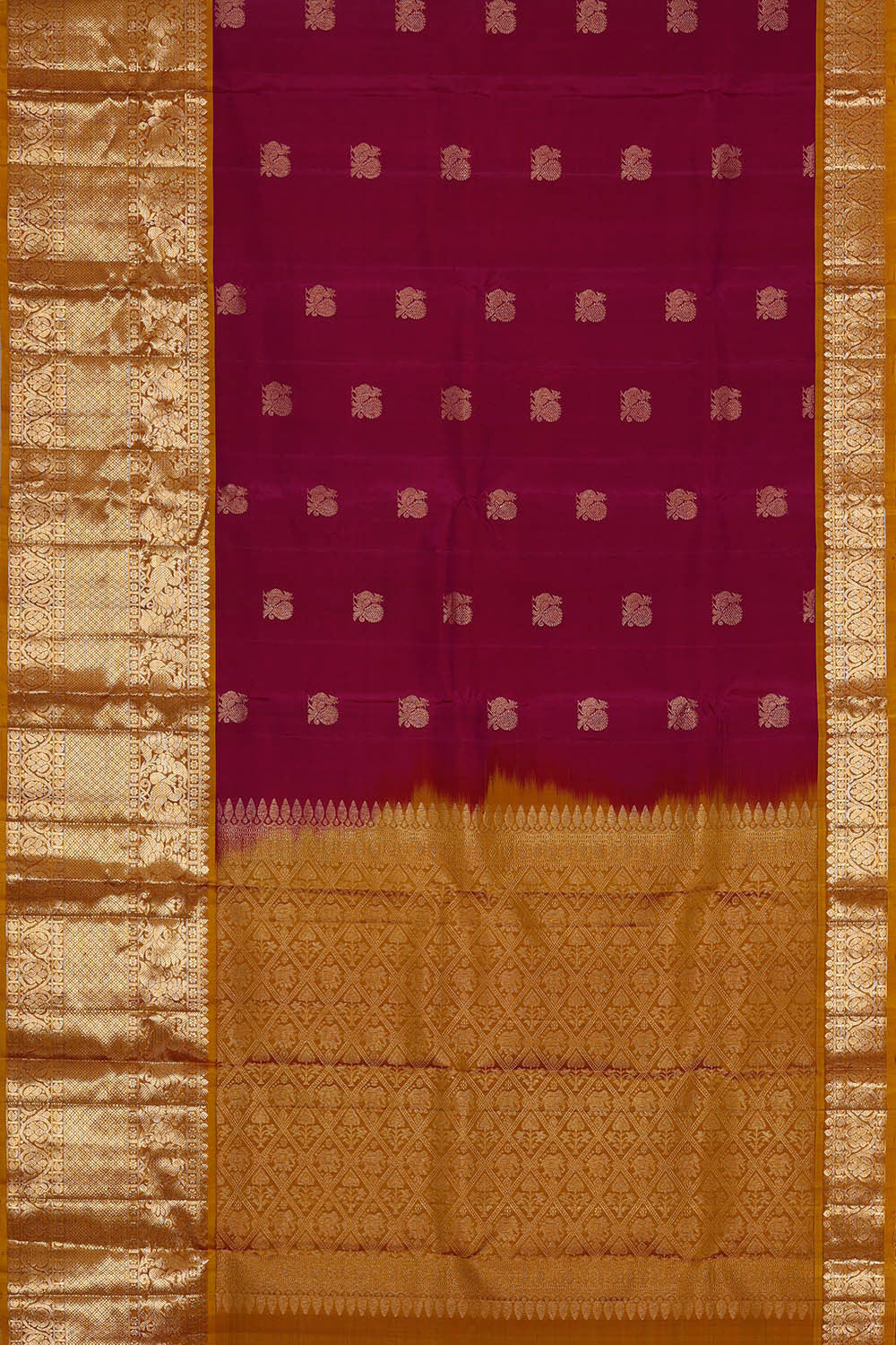 Kanchipattu Magenta Brocade Saree