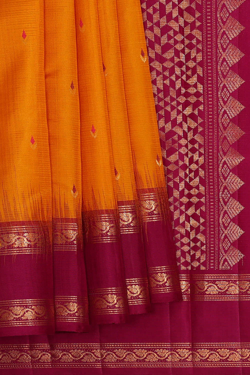 Kanchipattu Mustard Yellow Brocade Saree