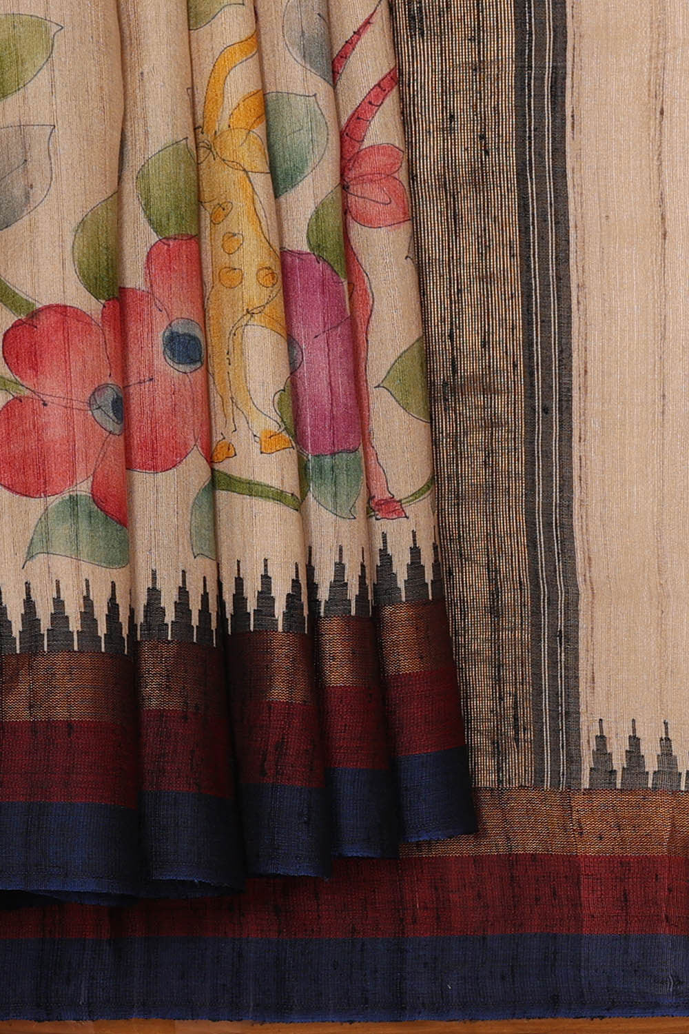 Image of Printed Tussar Cream Saree