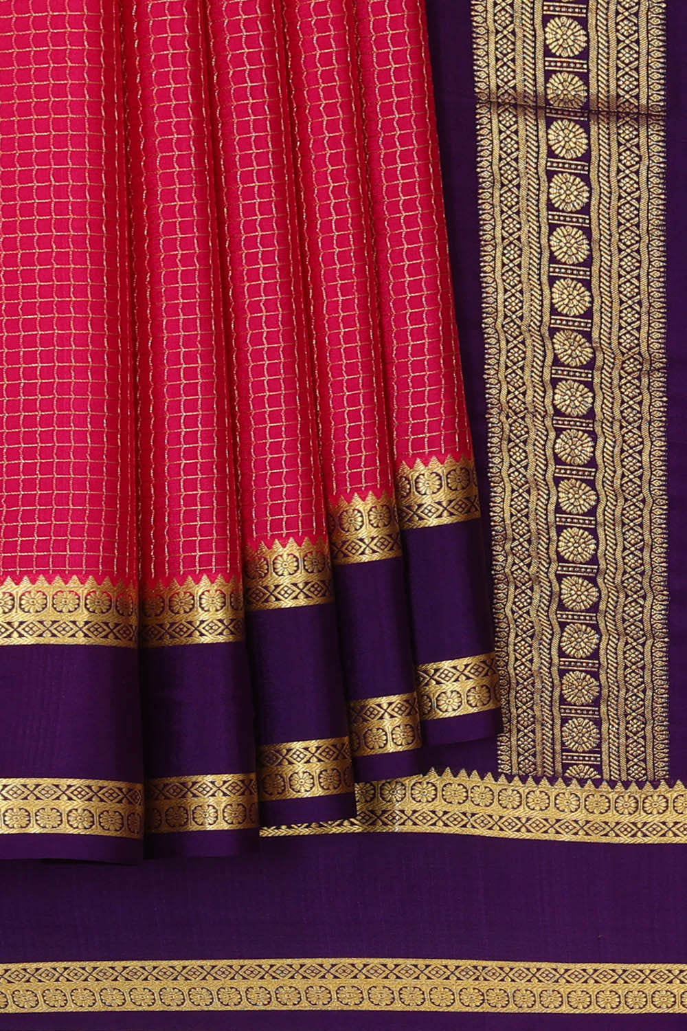 Image of Binny Crepe Pinkish Red Saree