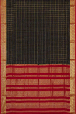 Image of Binny Crepe Black Saree