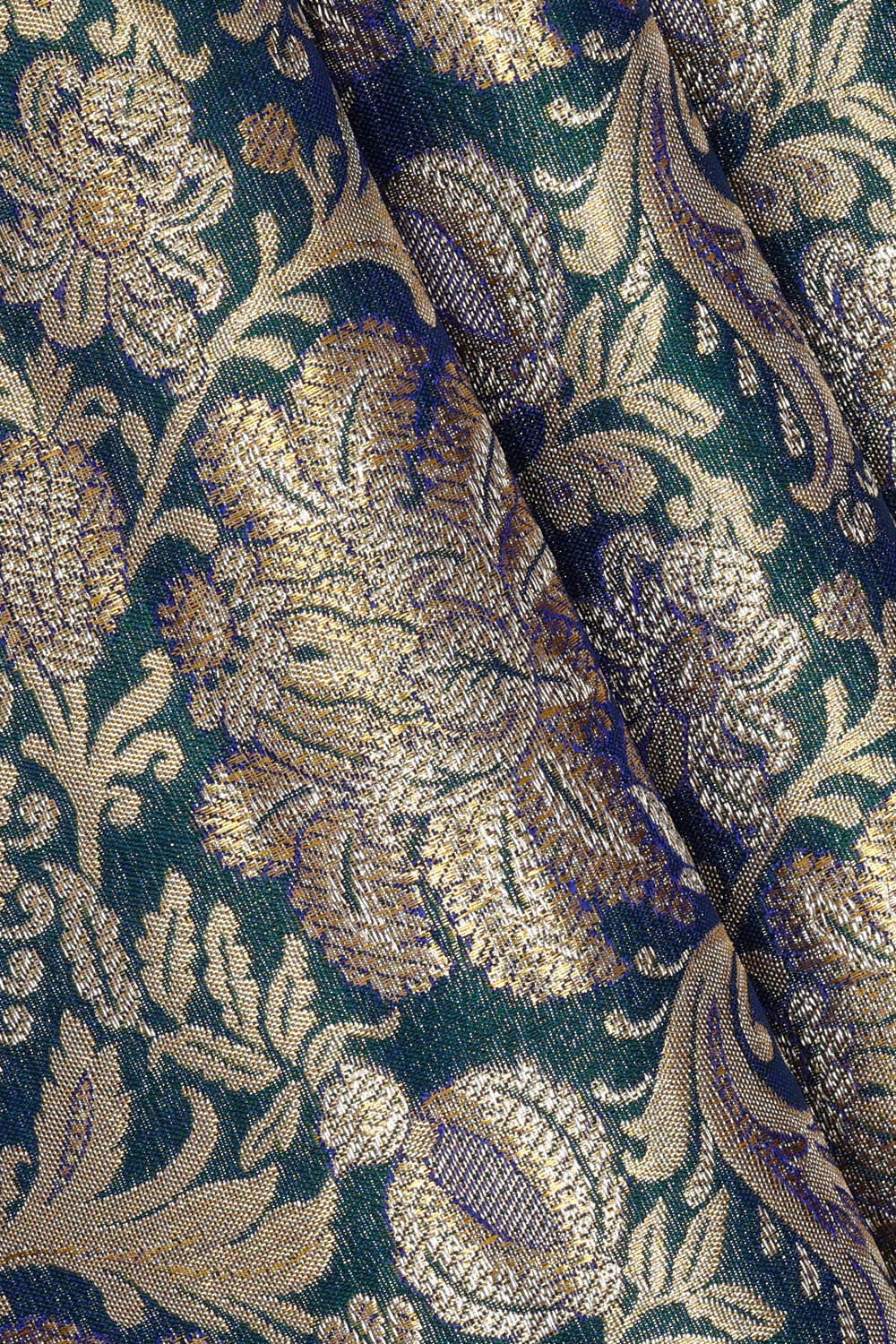 Image of Kanchipattu Peacock Green Tissue Brocade Saree