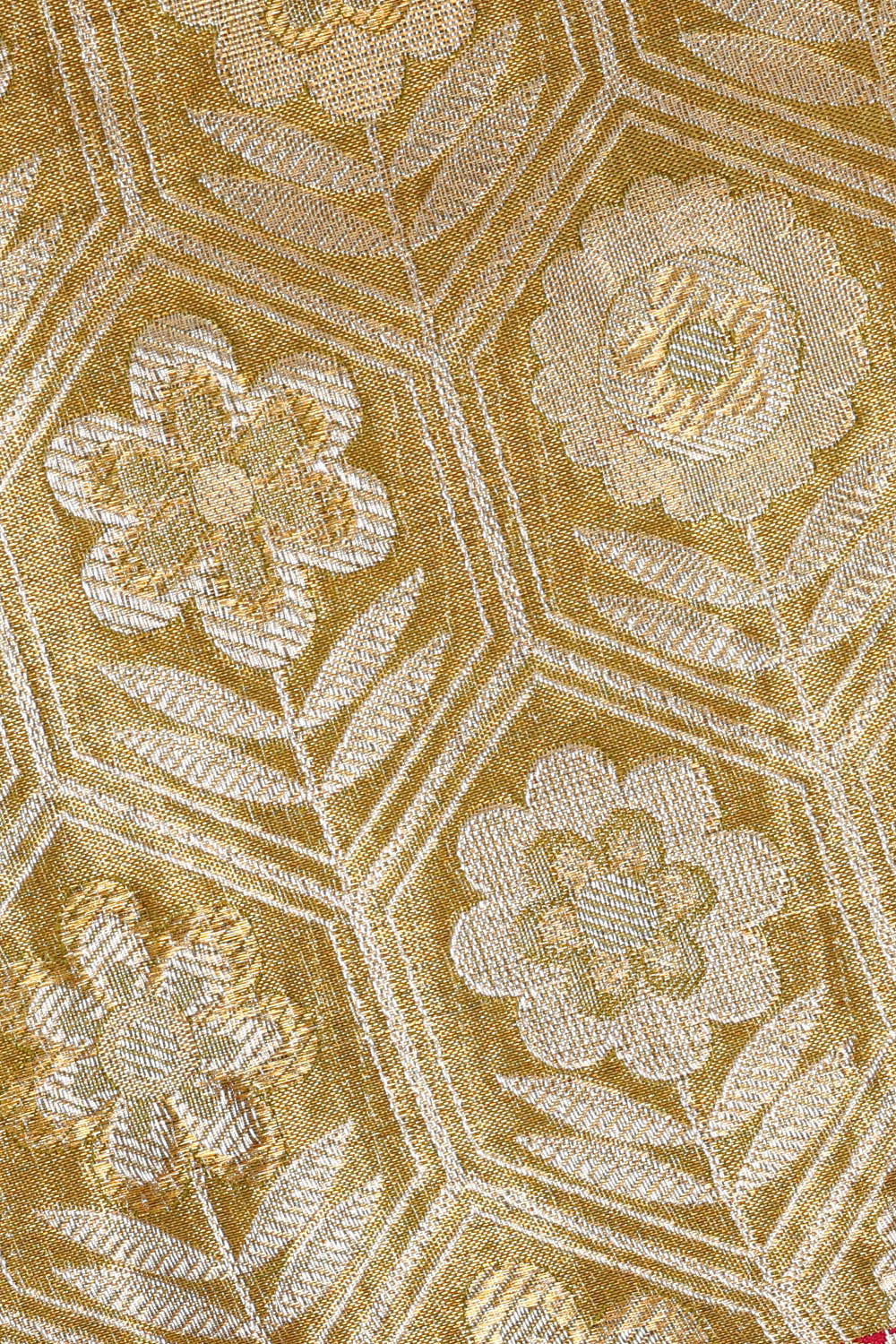 Kanchipattu Gold Brocade Saree