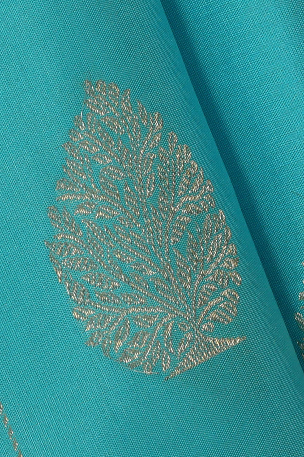 Kanchipattu Sky Blue Brocade Saree