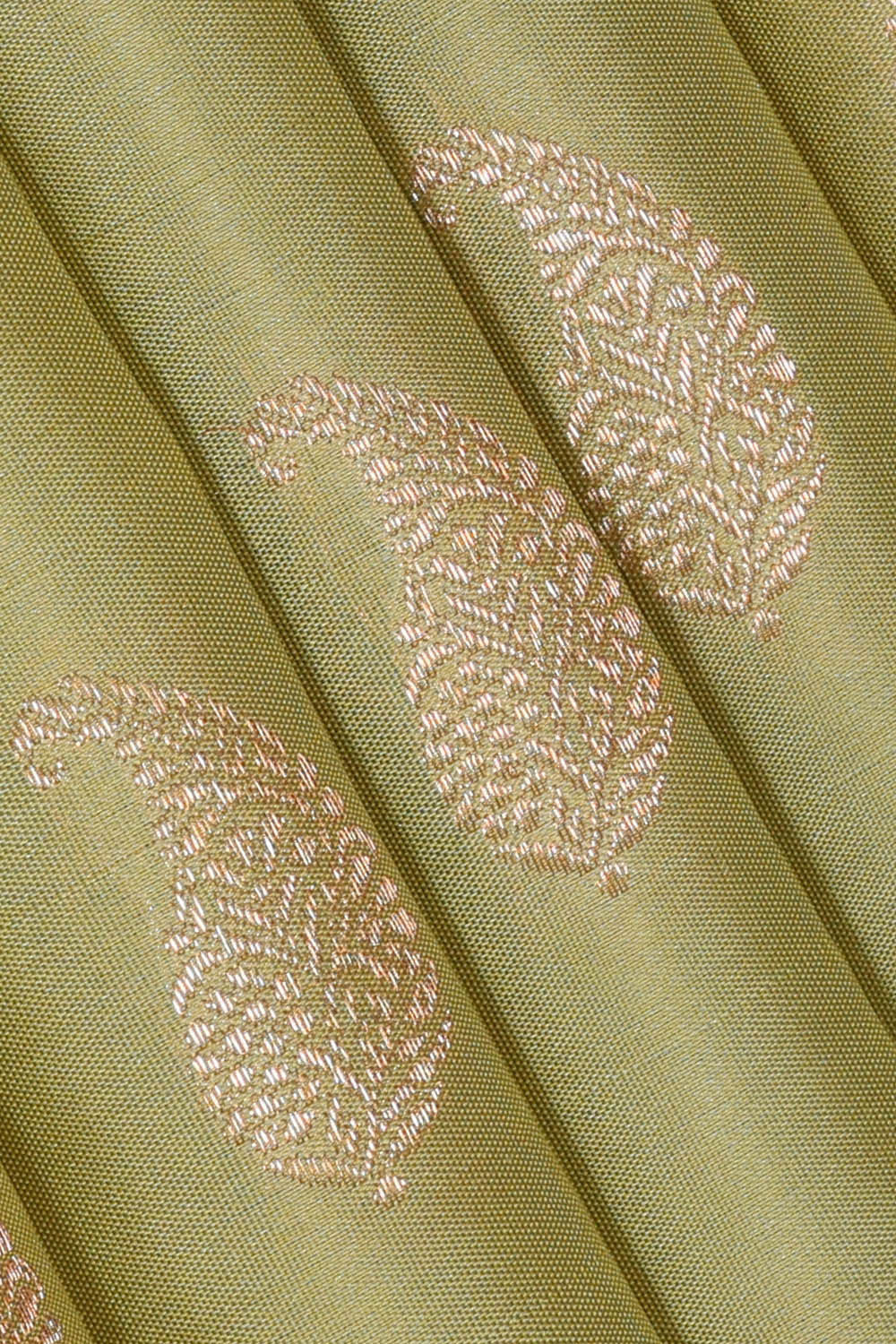Image of Kanchipattu Light Pista Green Brocade Saree