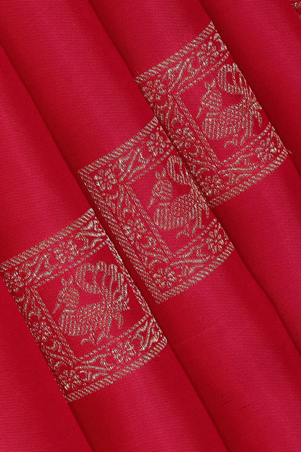 Kanchipattu Reddish Pink Brocade Saree
