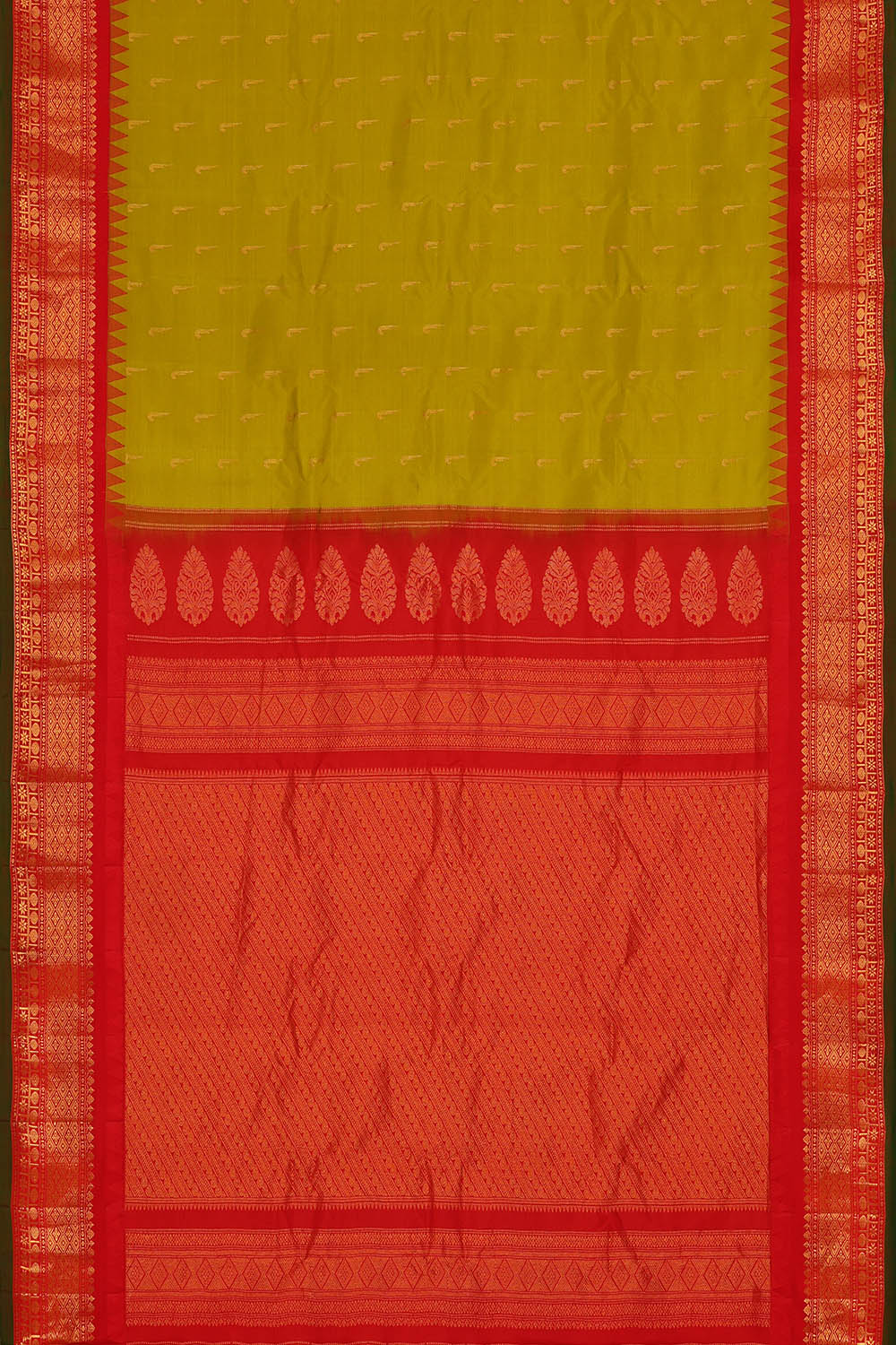 Image of Gadwal Silk Green Saree