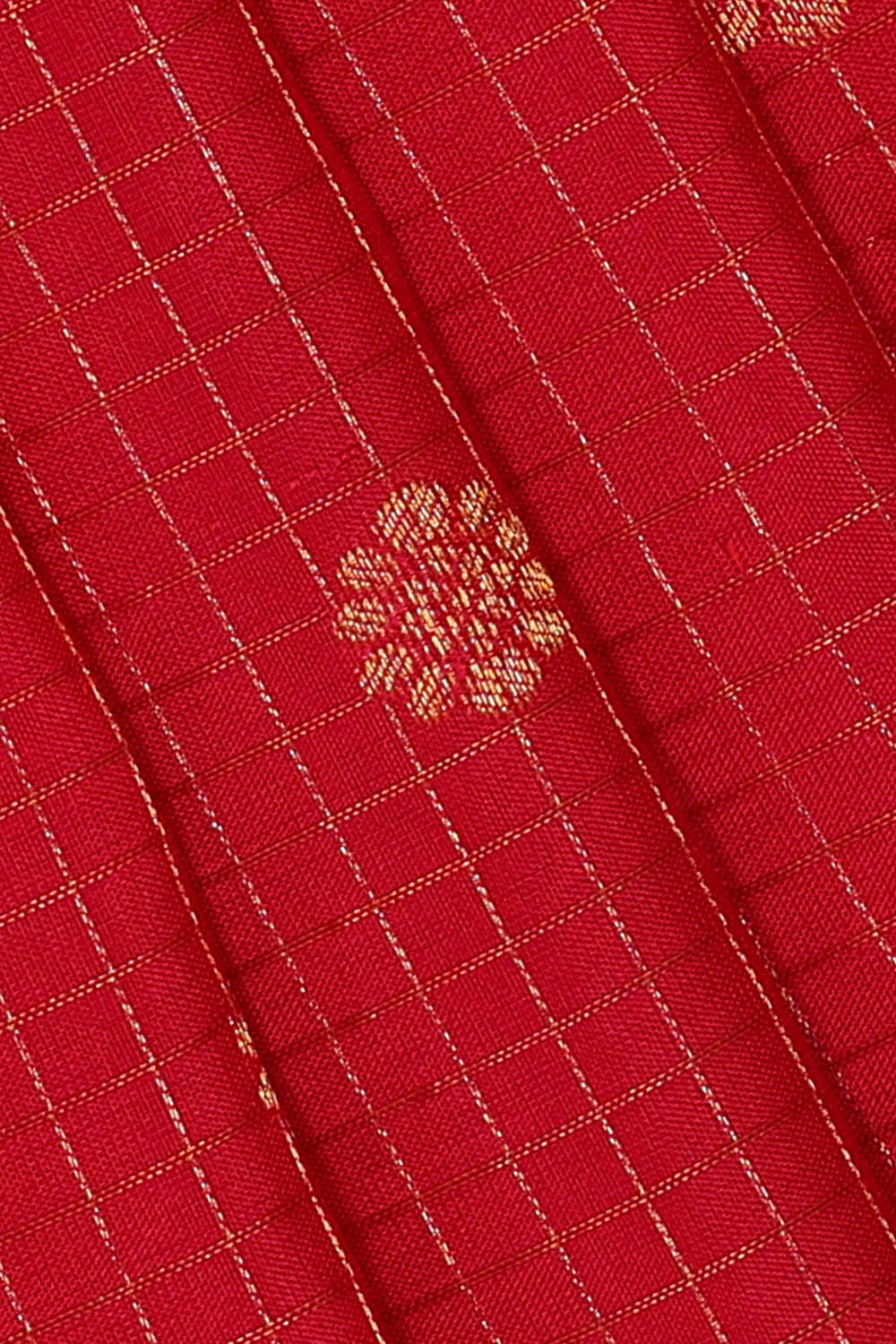 Image of Gadwal Silk Red Saree