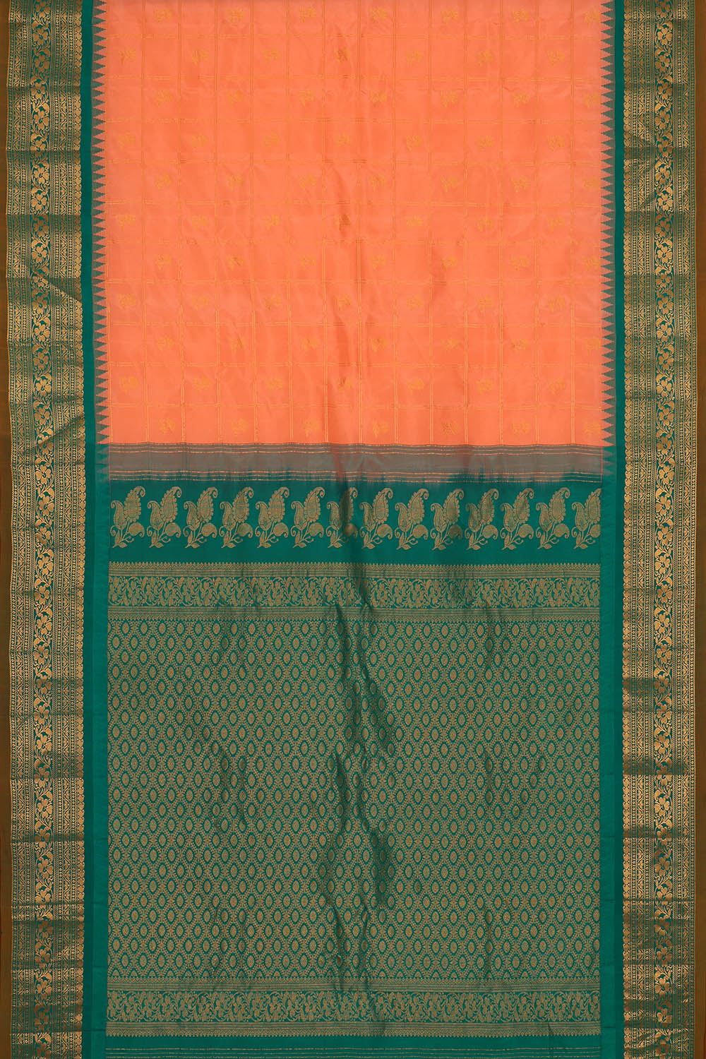 Image of Gadwal Silk Peach Saree