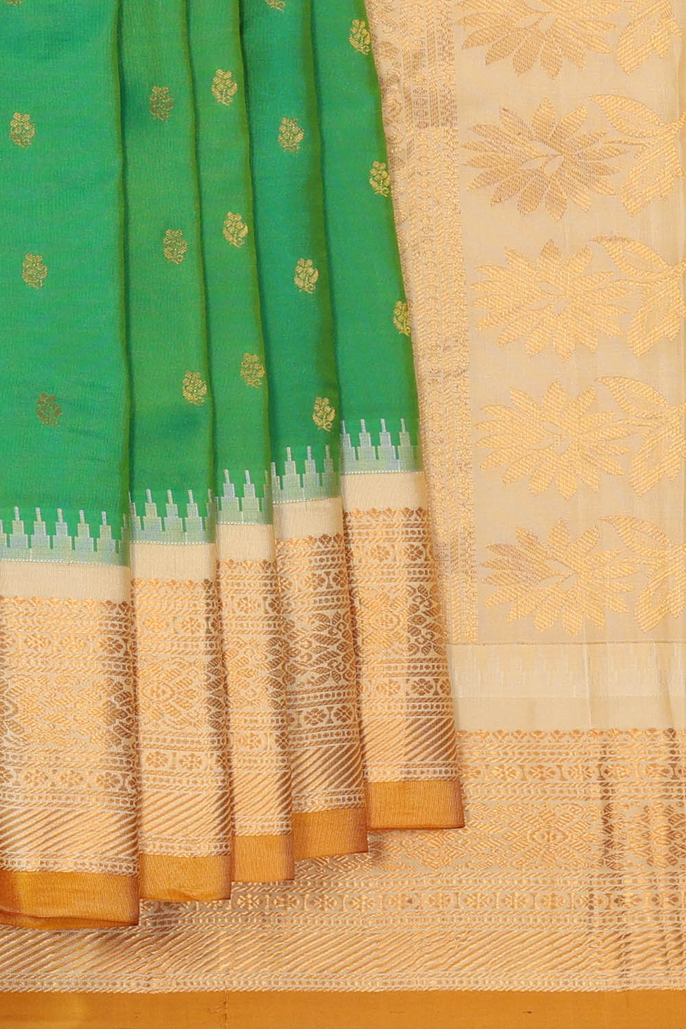 Image of Gadwal Silk Green Saree